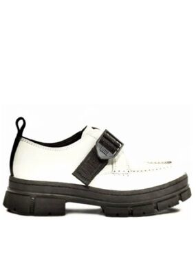 UGG Ashton Lug Loafer